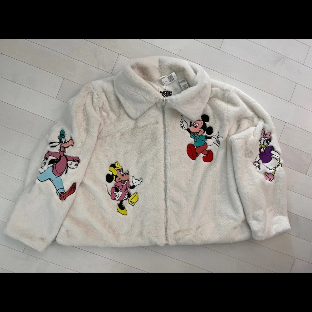 Mickey and Friends Faux Fur Coat NWT 2XL